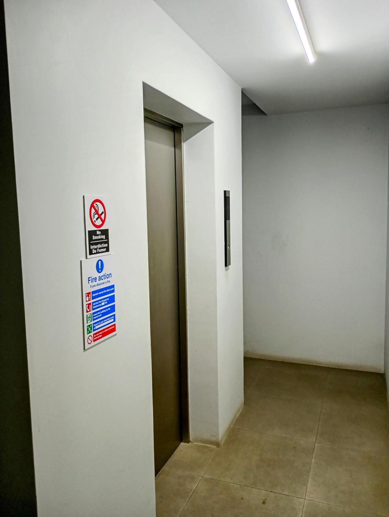 Appt Neuf De 2Ch Ds Residence Avec Piscine, Route Cotiere Grand Baie Exterior photo